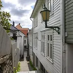 Lejlighed Twin Flat 2nd Floor Centre - Norwegians Minimum Age 25 *
