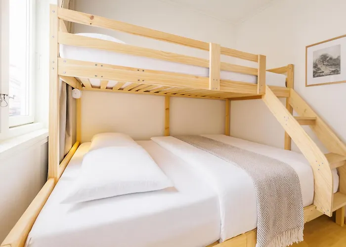 Lägenhet Twin Flat 2nd Floor Centre - Norwegians Minimum Age 25 *